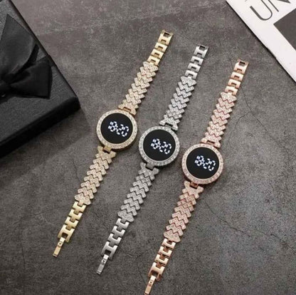 Women's Battery Operated, Water Resistant Watch