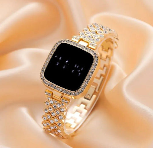 Ladies Battery operated , Water resistance watch 1