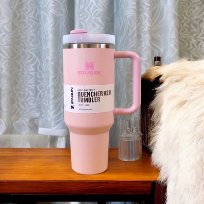 STANLEY Quencher H2.0 Tumbler with Handle and Straw