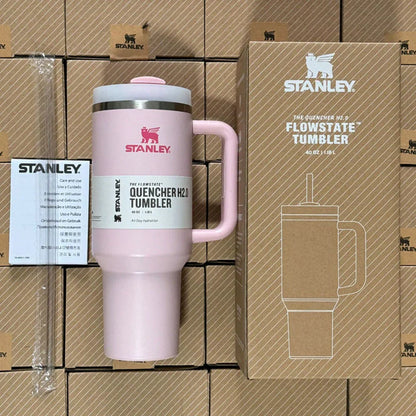 STANLEY Quencher H2.0 Tumbler with Handle and Straw